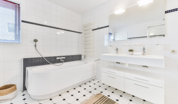 Como escolher a estrutura para banheira?