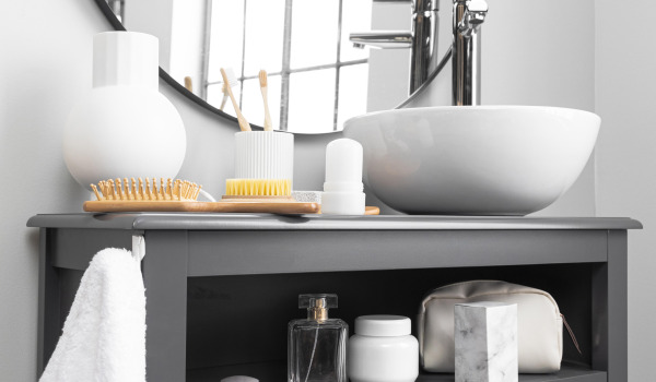 Será que a casa de banho precisa de um conjunto de acessórios?