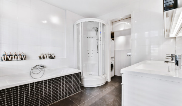 Ideias para uma casa de banho com um poliban semicircular