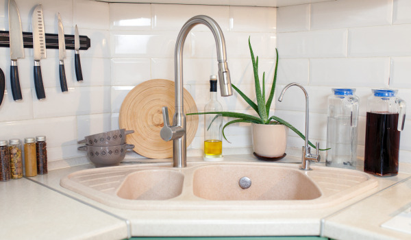 Pia de canto na cozinha - é prática?