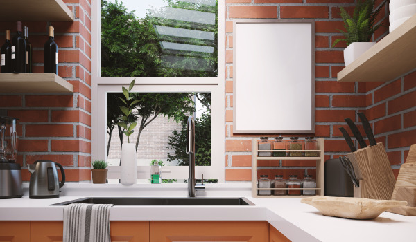 Parede de tijolos na cozinha. Qual a melhor cor de parede para combinar com tijolos vermelhos?