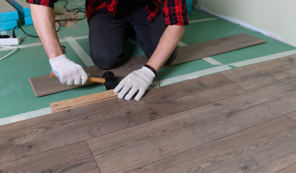 Os painéis de vinil são adequados para a casa de banho?